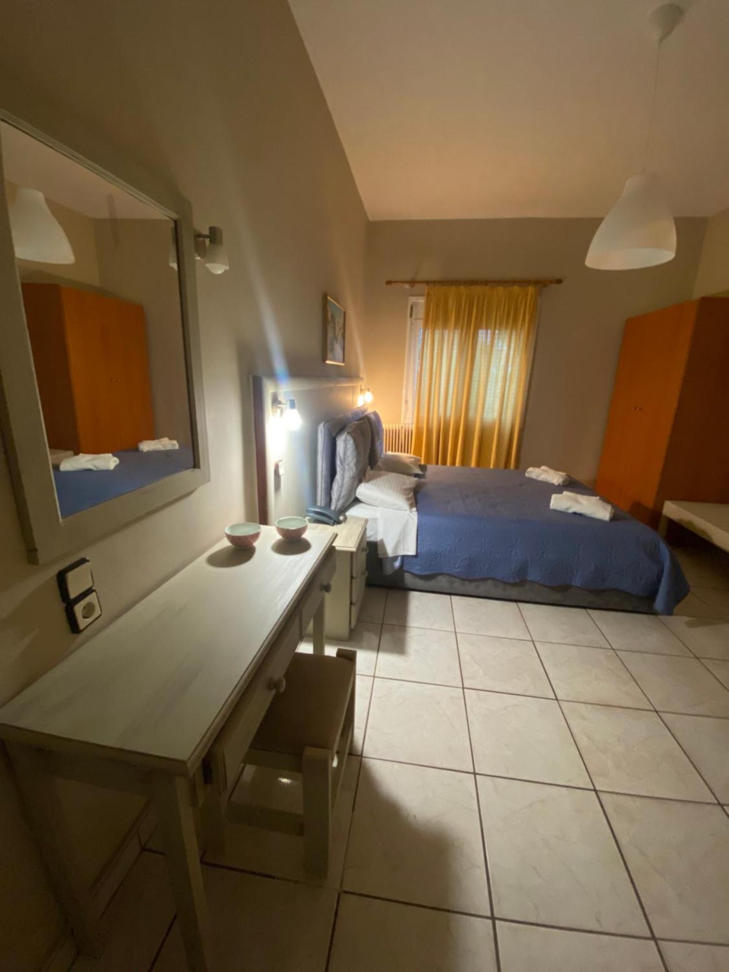 Sourada Studios Mytilíni Exteriör bild
